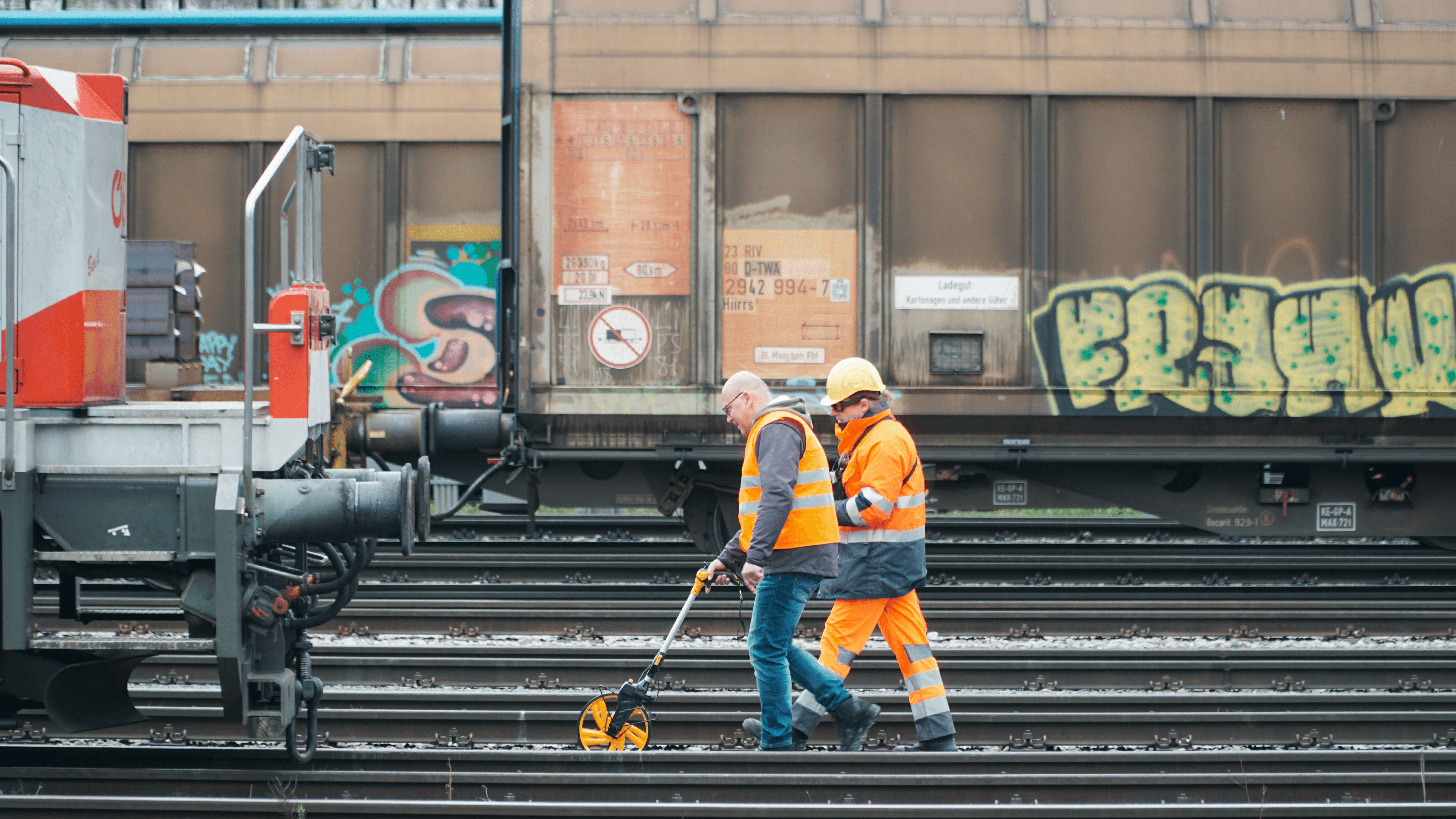 00a_CASE_OEBB_01_16x9
