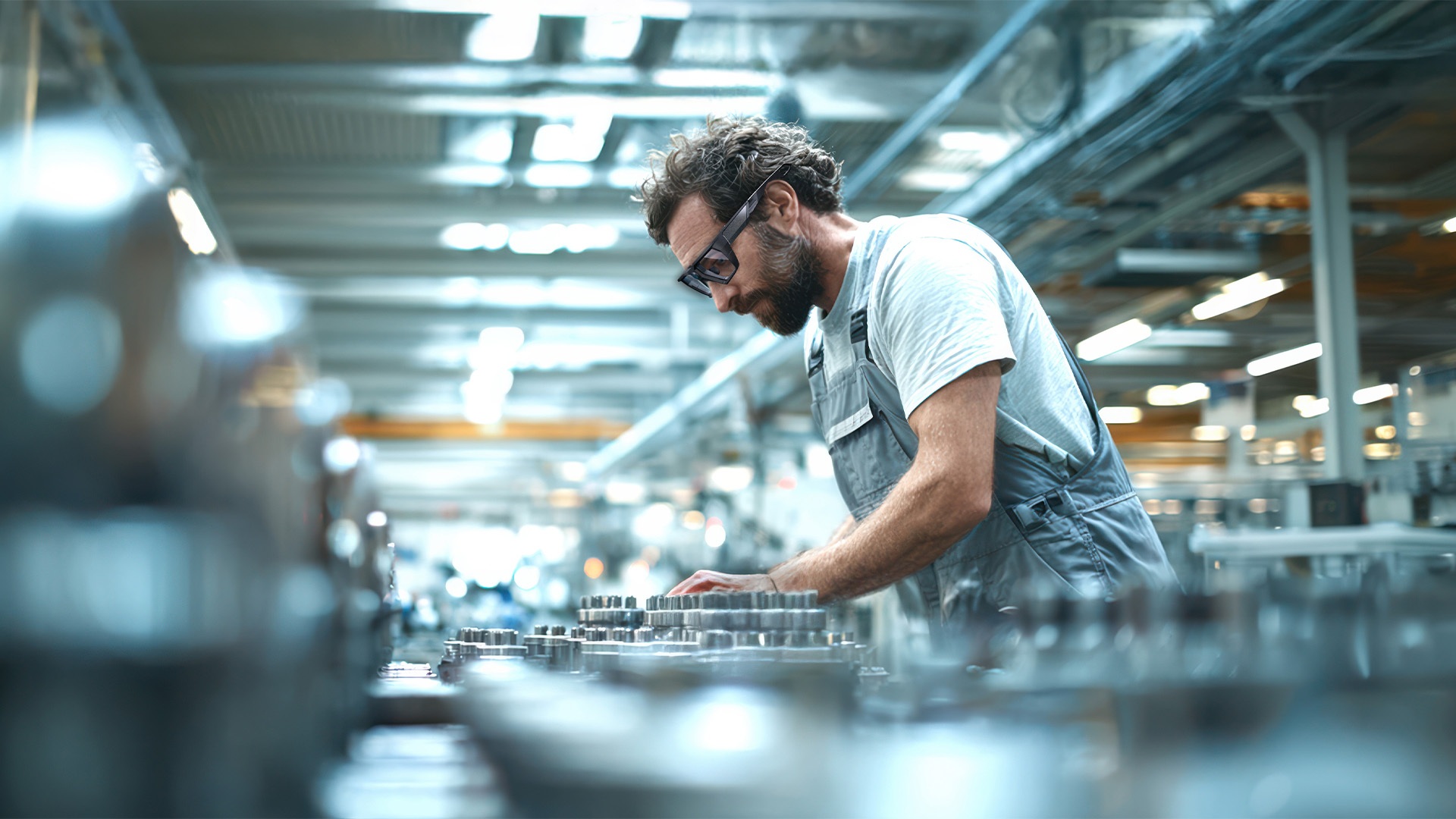 12_04_Industrie_Manufacturing_16x9