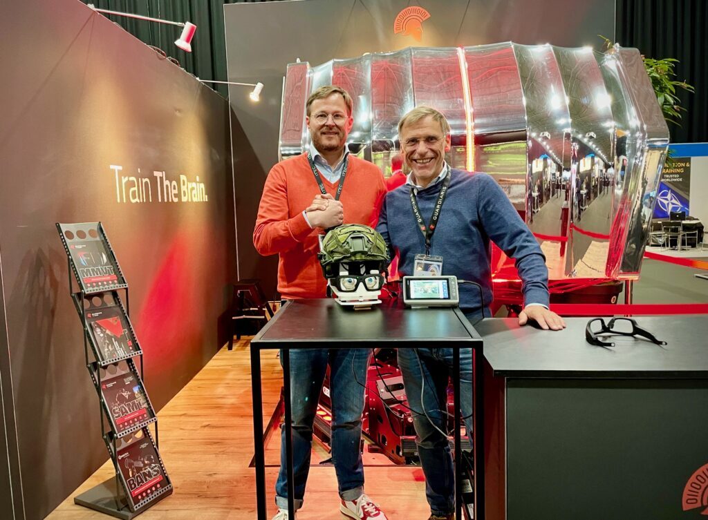Nils Berger (Viewpointsystem) with Primož Peterca, CEO of Guardiaris, at IT2EC 2023, Rotterdam.